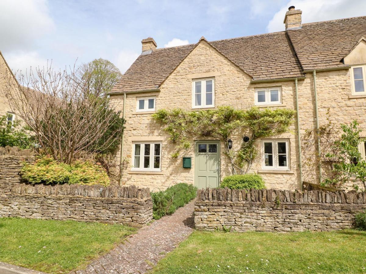 3 Painters Field Villa Cirencester Ngoại thất bức ảnh