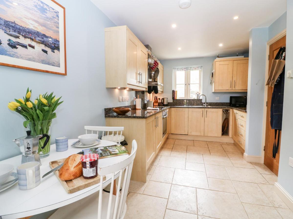 3 Painters Field Villa Cirencester Ngoại thất bức ảnh