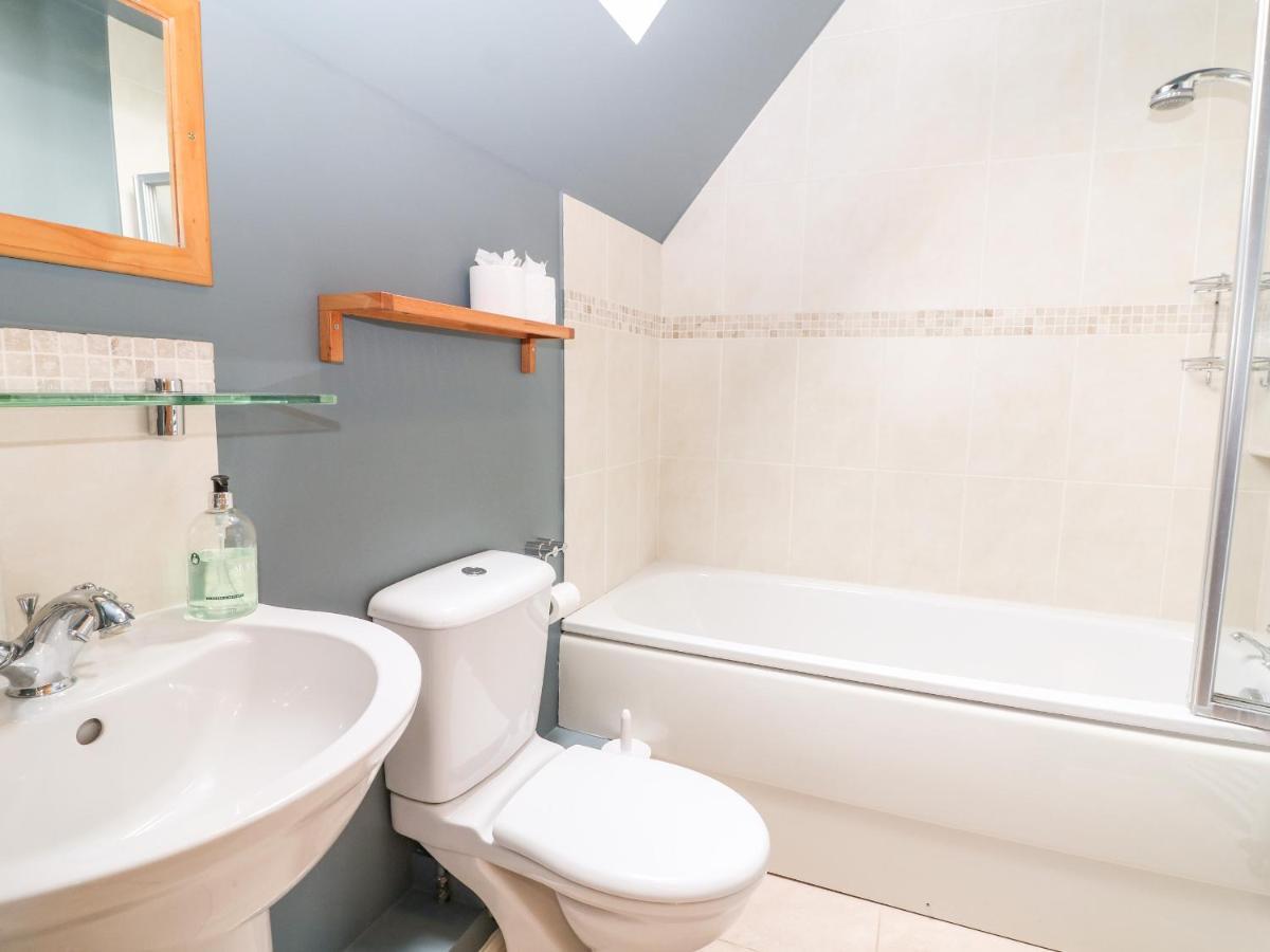 3 Painters Field Villa Cirencester Ngoại thất bức ảnh