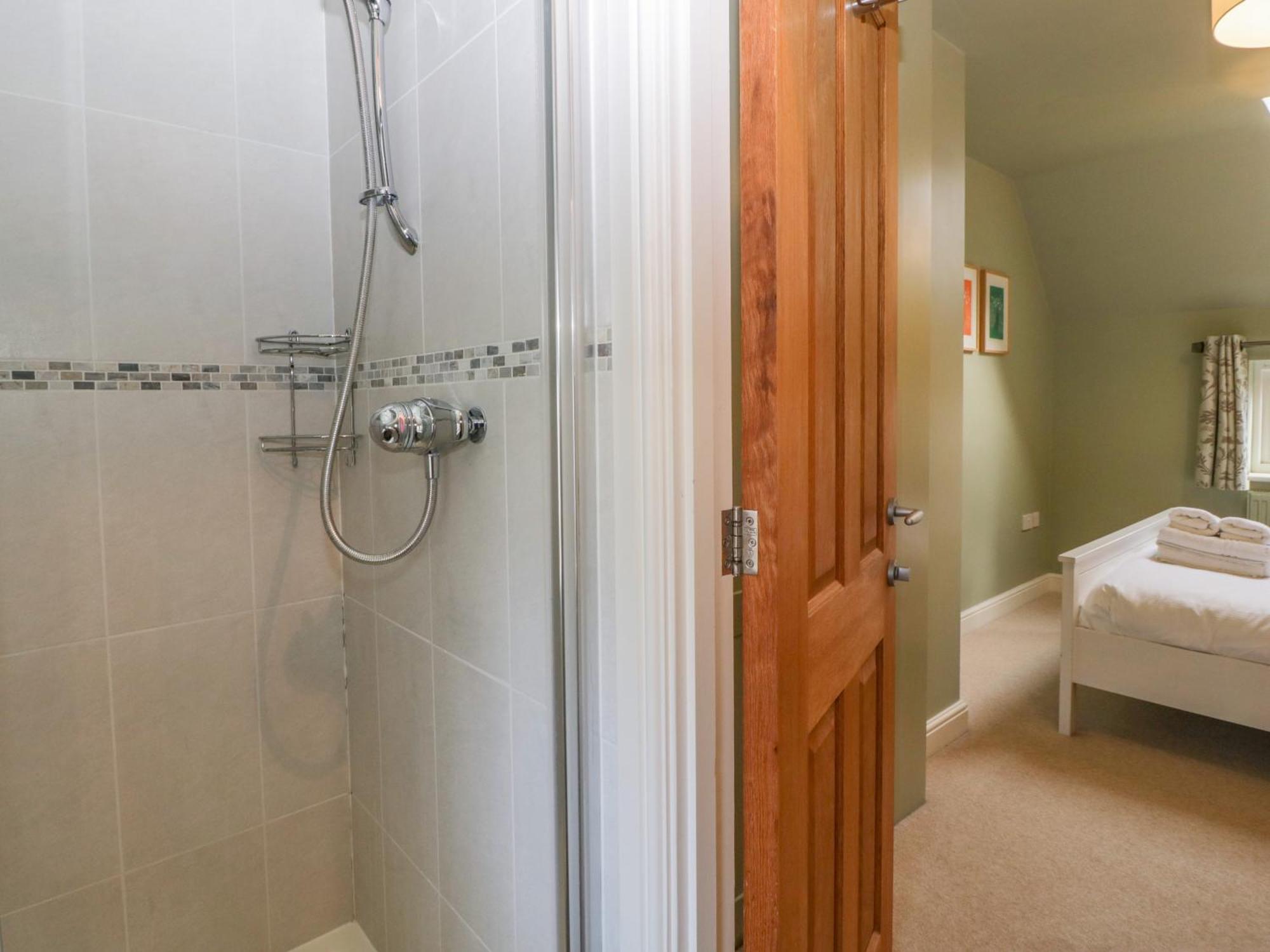 3 Painters Field Villa Cirencester Ngoại thất bức ảnh