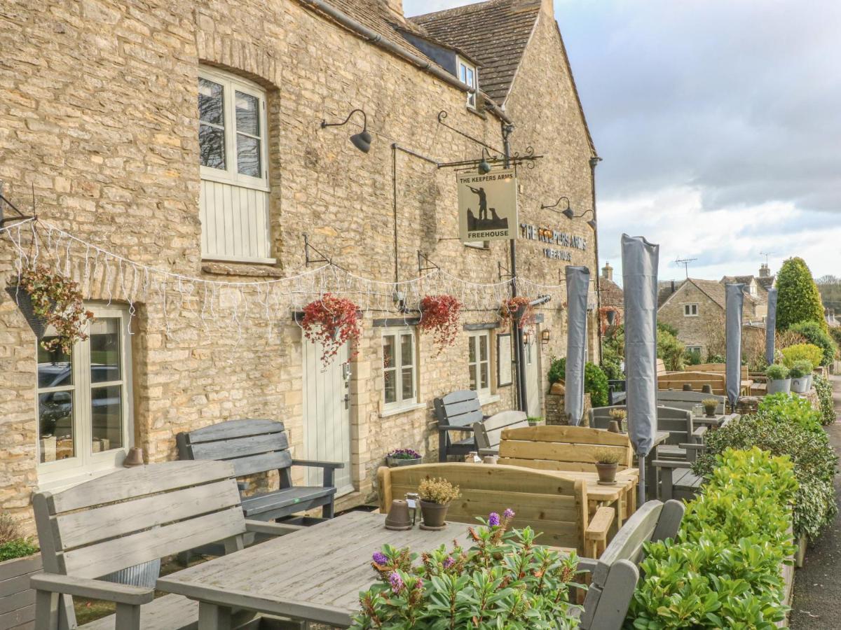 3 Painters Field Villa Cirencester Ngoại thất bức ảnh